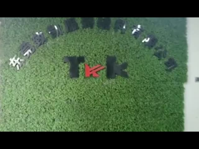 Подгонянная сплетенная одежда футболки обозначает хлопок Washable для одежд видео