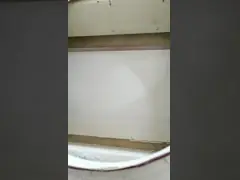 Машина небольшого стирального порошка вклада смешивая с высокой башней брызг video