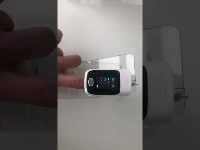 Colorful Mini Plastic Oled Screen Ce Iso Fingertip Pulse Oximeter Blood Oxygen Meter