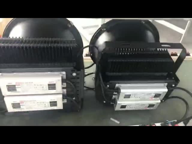 Алюминиевый материальный эквивалент 400 ватт AC95~305V привел высокого залива Ip65 на открытом воздухе