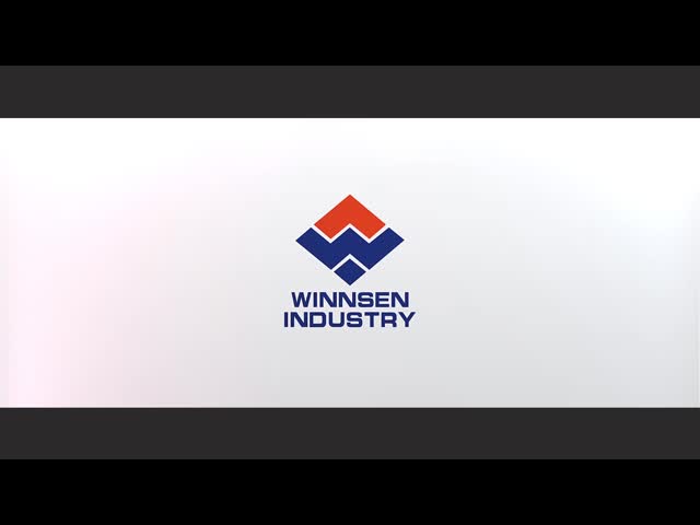 Небольшой автоматизированный автомат закуски пирожного с экраном касания подъема лифта видео