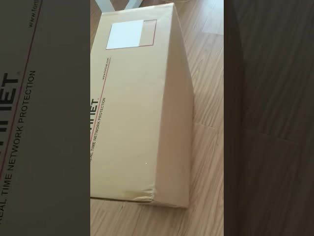 Entalhes de FortiGate 601E 2x 10 GE SFP+ da série da Médio-escala de FG-601E Fortinet NGFW