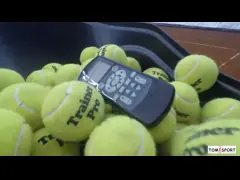 SIBOASI Automatic Tennis Ball Shooting Robotic