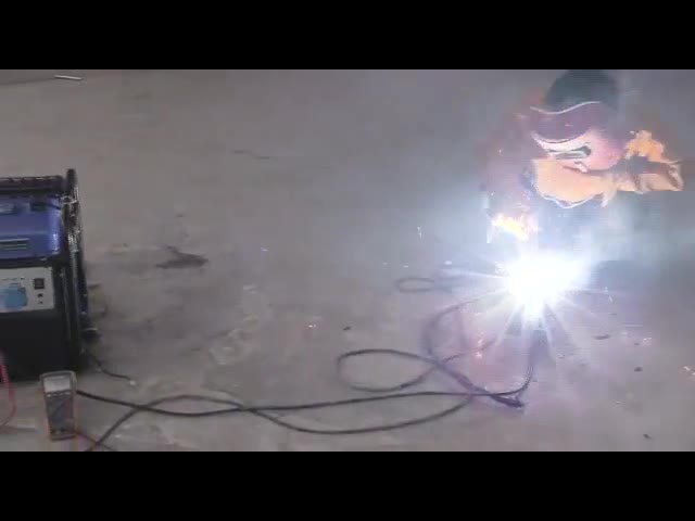 Mini Industrial 130A Welding Generator with  3.5kW 230V/50Hz auxiliary power out