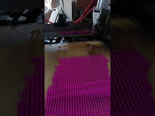 Катушка PVC/ЛЮБИМЦА 50mm спиральная пластиковая используемая для всех видов вязки книги видео