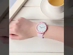 China Natural Rosewood Wooden Quartz Watch Hand Craft Mineral Glass Long Lifespan supplier