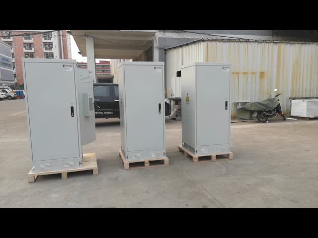 Anti Corrosion IP55 32U Outdoor Communication Cabinets For Residential Area