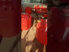 ПОЖАЛУЙСТА голова кожуха Wellhead раздела a месторождения нефти 3 3000psi video