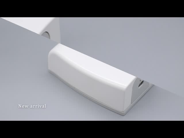 Распределитель дезинфицирующего средства руки Touchless кухни установленный стеной