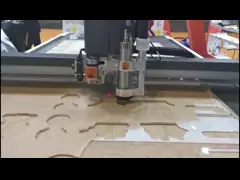 Лист зеркала эластичного пластика листов зеркала перспекса слипчивый акриловый отрежет по заданному размеру video