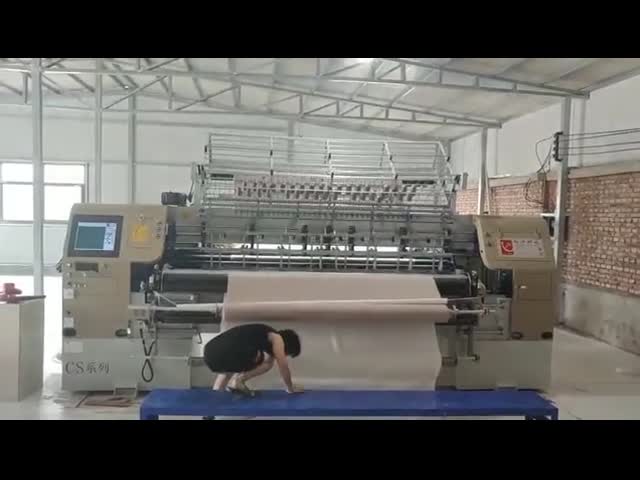 1000RPM Промышленная много игловая штурмовая ковриковая машина для ковриков и одежды видео