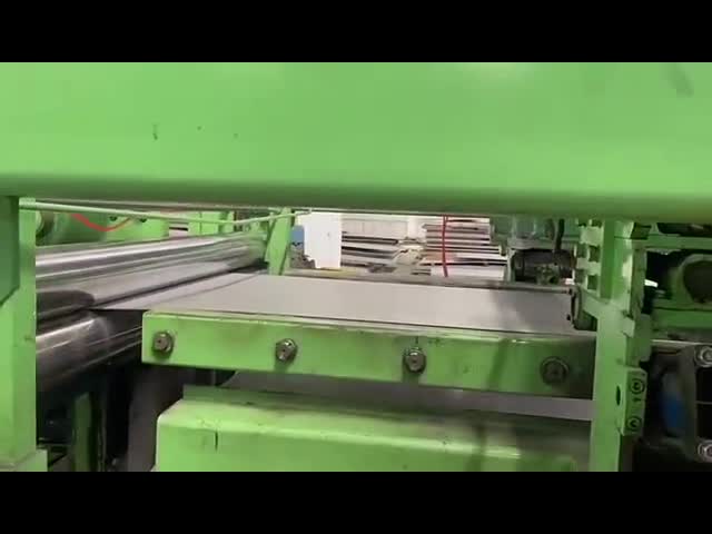 1mm Standard JIS 304 304l Hot Rolled Stainless Steel Plate Cutting