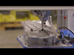 Система 500w руки робота ультразвуковая режа для Deburring пластиковых барабанчиков video