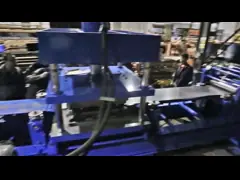 Автоматический усовик шоссе 2 волн делая машину, гибочную машину рельса предохранителя video