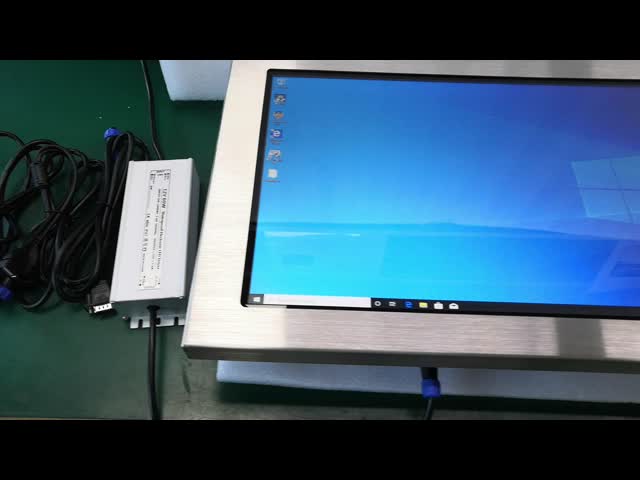 インダストリアルタッチパネル PC 10.4 インチ スクリーンサイズ 350 ニット 明るさ 2GB/4GB/8GB 産業用メモリ