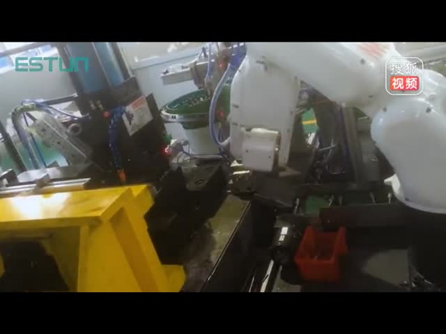 Small Universal Robotic Arm 6 Axis China ER6-730-MI With CNGBS Dress Pack As Handling Robot video