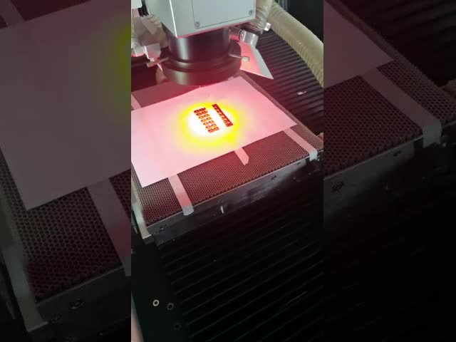 FPC Laser Depaneling Machine Stress Free Anti Corrosion