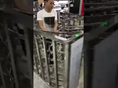 Ворота барьера турникета креста высоты канала двойника торгового центра низкой цены нержавеющей стали полные video