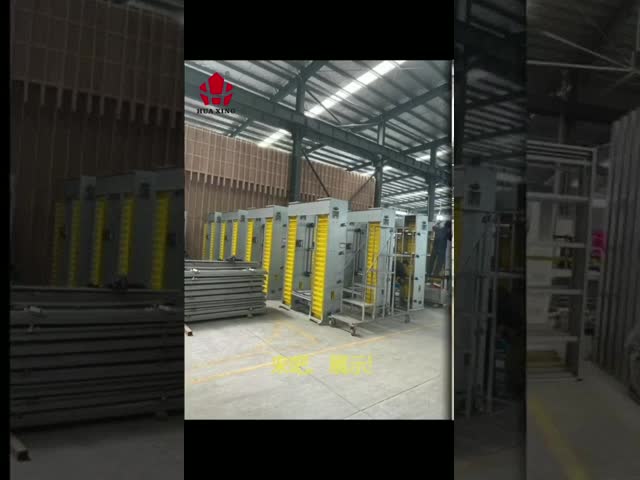 Цыпленоки дня батареи старые арретируют разводить клетку цыпленка для цыпленока слоя