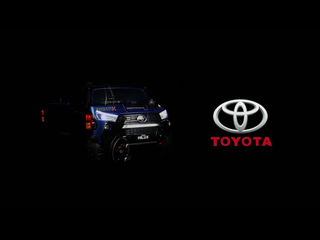 TOYOTA Official Licensed kids ride on car