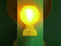 Красные света светосигнализатора баррикады 1.2V 1000MAH для безопасности дорожного движения video