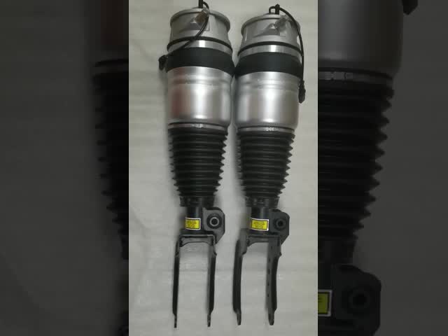 Новый передний правый амортизатор удара подвеса воздуха для ВВ Тоуарег Ауди К7 Порше Кайенны 2011-- 7П6616040Н видео