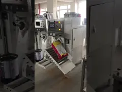 Машина упаковки песка реки/по вертикали пакуя машина машина цемента большей части 20 Kg кладя в мешки video