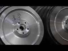 1 часть тележка 17 дюймов выковала тележку колес 9J ET25 изготовленную на заказ снабжает ободком 4x4 video