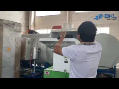 Машина дробилки 7.5KW ABS HDPE небольшая пластиковая ненужная пластиковая задавливая video