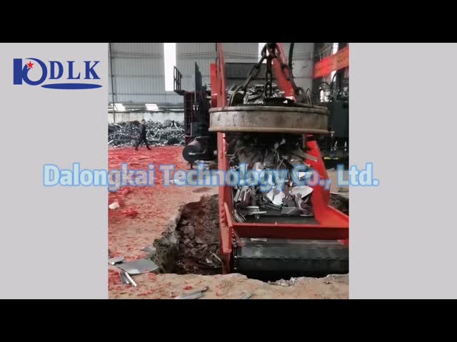 Máquina hidráulica da prensa do metal Y81CT-315 totalmente automático com funil