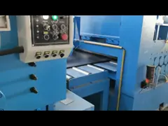 Высокий лист точности 600-1600mm толстый выравнивая обрабатыванную изделие на определенную длину линию с системой PLC использован для того чтобы контролировать и контролировать video