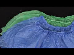 Изготовленные вручную/изготовленные на машине больничные одноразовые медицинские пластиковые обувные покрытия CPE video