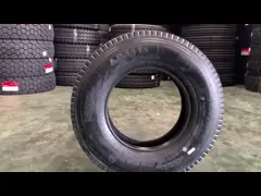 Легкая тележка покрышки тележки выдающей земной автошины тележки минирования сжатия 8.25R16 радиальная утомляет сертификат AR111 NOM 16949 video