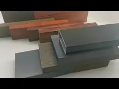 Горизонтальный алюминиевый предкрылок зерна древесины профиля квадрата 6082 T6 ограждая панель для домашнего сада video