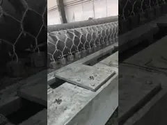 Гальванизированный камень ячеистой сети 2.0mm Gabion арретирует защиту от коррозии 2*1*0.5m video