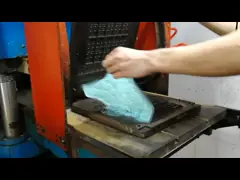 Прозрачный лазер клавиш на клавиатуре силиконовой резины вытравляя печатание video