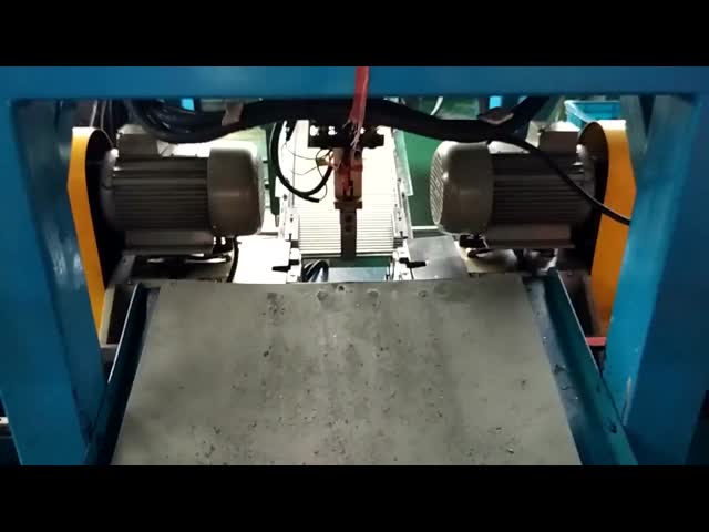 Труба стали углерода ДИН2393 Ст37 Ст52.3 круглая смазала поверхностный нарисованный холод точности - видео