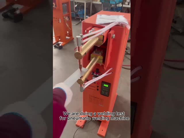 A água refrigerou a auto máquina de soldadura minúscula automotivo do ponto para de aço inoxidável