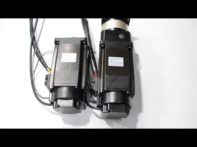 高圧80mm円形のブラシレスDCの電動機3000RPM 110W - 120度の電気角度の単一シャフトとの440W