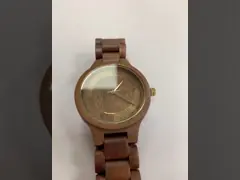 Наручные часы простого стиля деревянные, дозор кварца кожаного ремня для подарка людей video