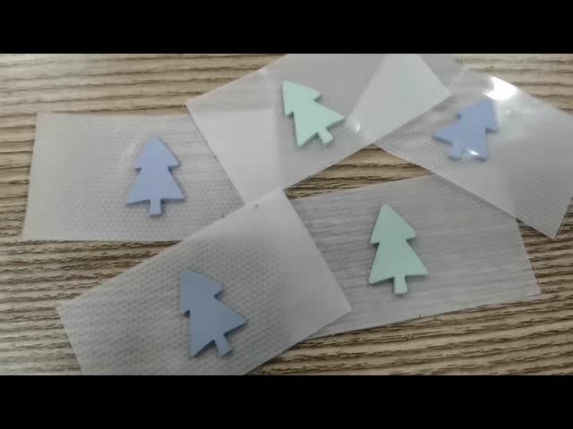 Ярлыки 3D передачи тепла сумок одежды отлили силикон в форму Washable видео