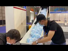 Хлопья PP PE пластиковые делая сумку машины 200kg сплетенную h повторно используя машину video