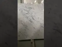 Плита кварца NSF Calacatta каменная с белой царапиной предпосылки устойчивой video