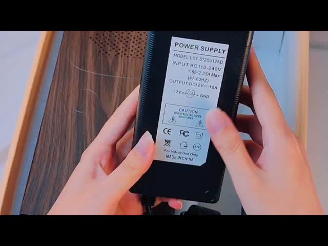10のチャネル アンテナ携帯用GPS 2G 3G 4G WiFi信号のブロッカーで造られる手持ち型信号の妨害機