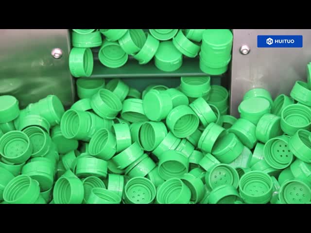 Машина стеклянной бутылки покрывая для майонеза и чатней кетчуп соуса чилей видео