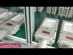 На открытом воздухе взрывозащищенный свет приведенный работы бензоколонки света потока 220V ATEX ZONE1 ZONE2 video