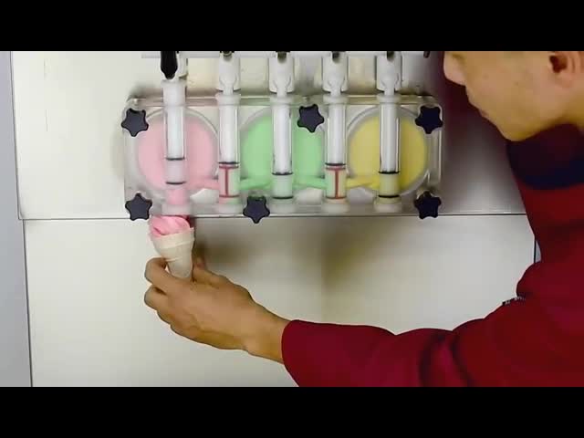 5 Flavors Ice Cream Vending Machine Coin Operated Automatic