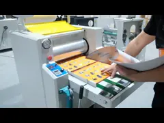 Машина для производства бумажных ламинатов фильма большого крена топления масла гидравлическая с разрезая перематывать FM520A video