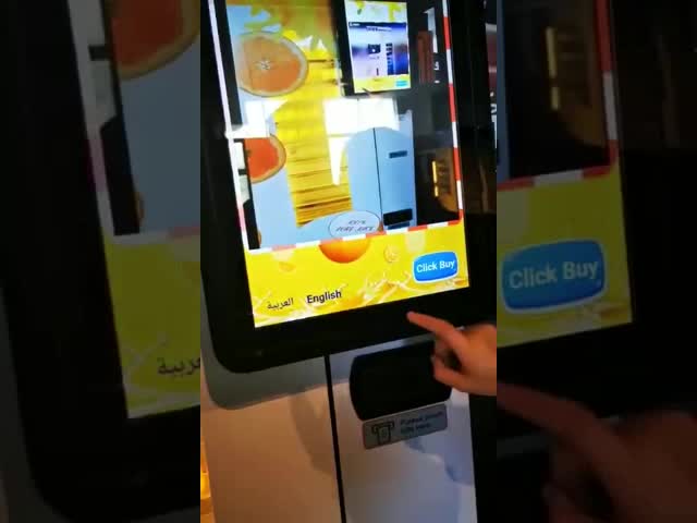 Máquina de venda automática automática do suco de laranja do pagamento da moeda e da nota com sistema de refrigeração