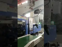 Подгонянная пластиковая прессформа впрыски для крышки бутылки эфирного масла Брауна пластиковой video